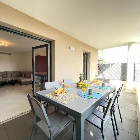Apartman Tres Bel -residence Avec Piscine Sur Le Toit Et Vue Panoramique Saint-Raphaël