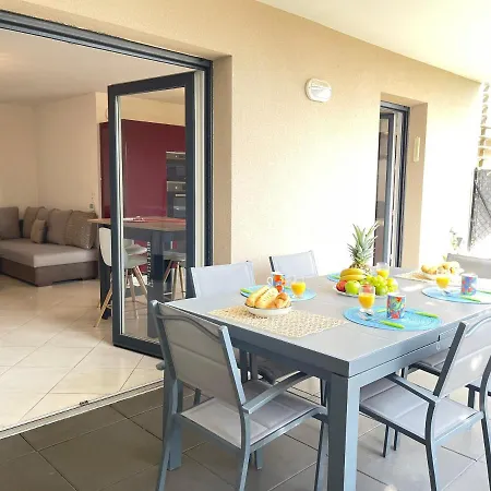 Apartman Tres Bel -residence Avec Piscine Sur Le Toit Et Vue Panoramique